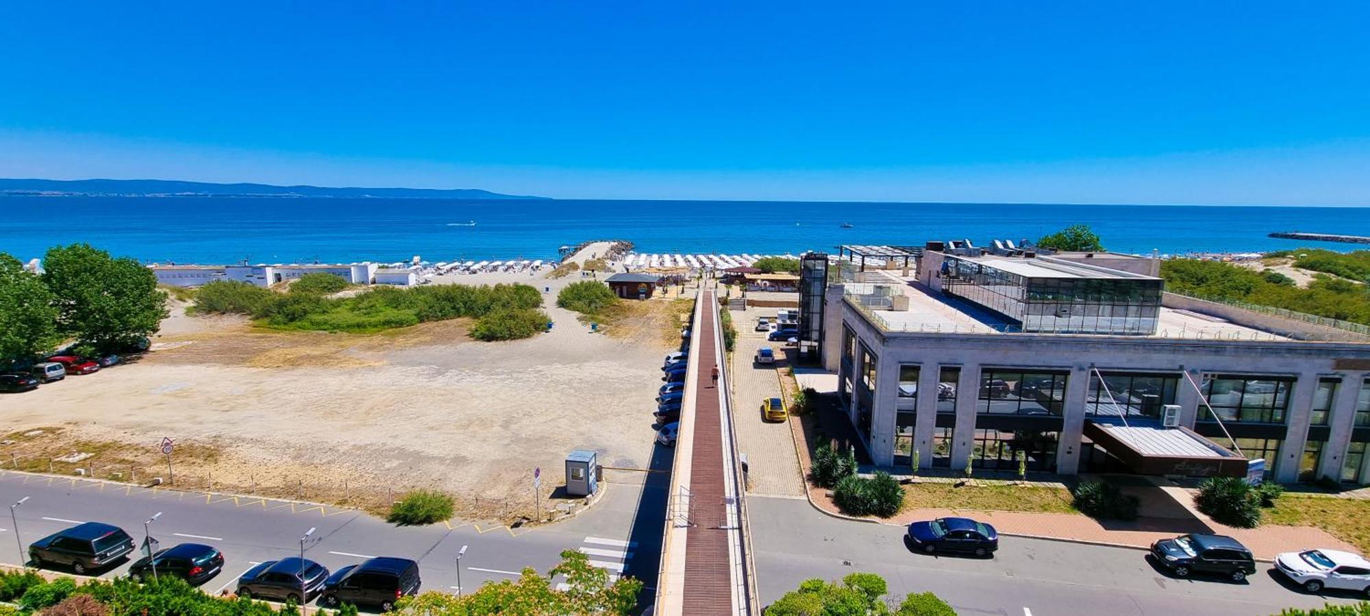 Grand Hotel Pomorie - Medical Spa Exterior photo View of the sea from the hotel